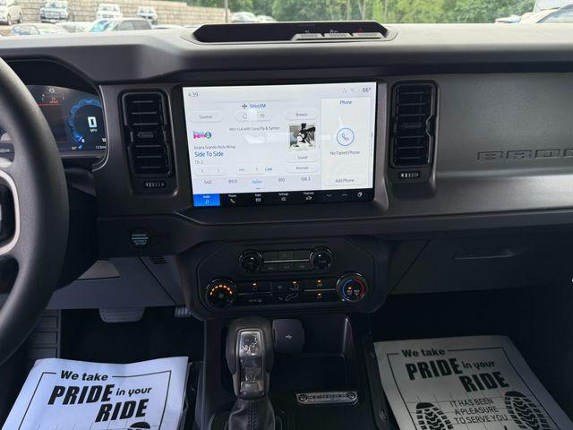 new 2025 Ford Bronco car, priced at $40,664