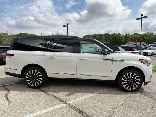 used 2023 Lincoln Navigator car, priced at $73,650