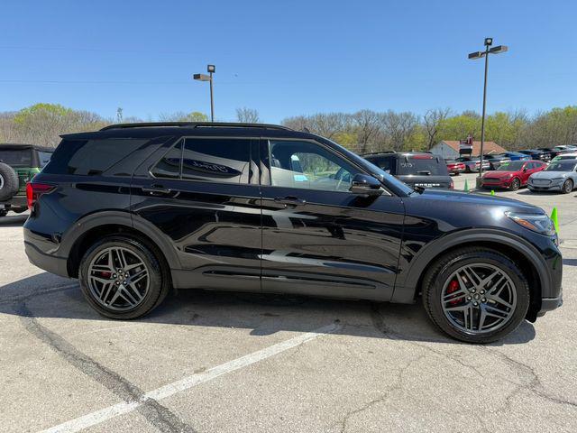 used 2025 Ford Explorer car, priced at $57,800