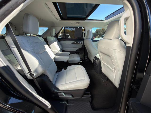 used 2025 Ford Explorer car, priced at $51,999