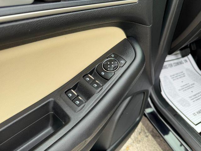 used 2024 Ford Edge car, priced at $25,999