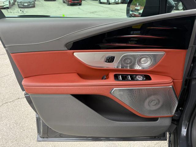 used 2024 Lincoln Nautilus car, priced at $62,999
