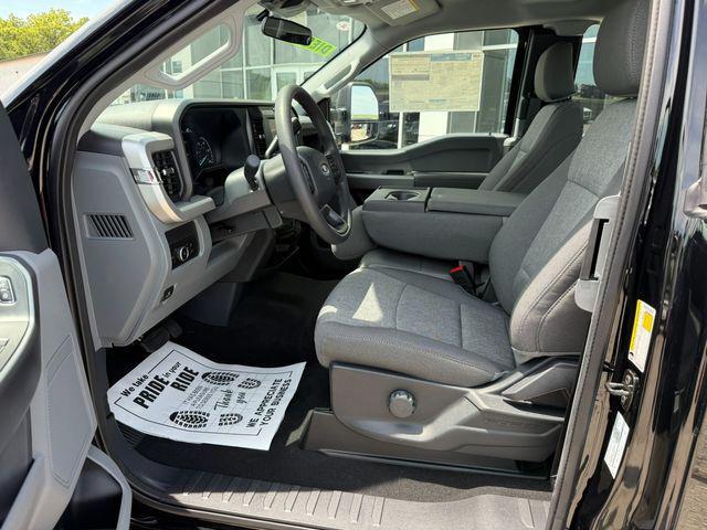 new 2025 Ford F-250 car, priced at $61,499