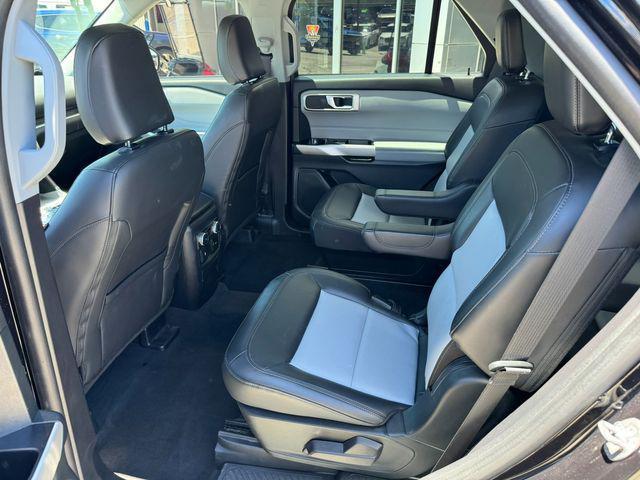 used 2022 Ford Explorer car, priced at $33,592