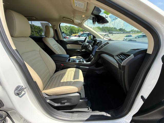used 2022 Ford Edge car, priced at $25,687