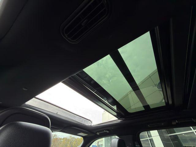 used 2020 Lincoln Navigator car, priced at $32,999