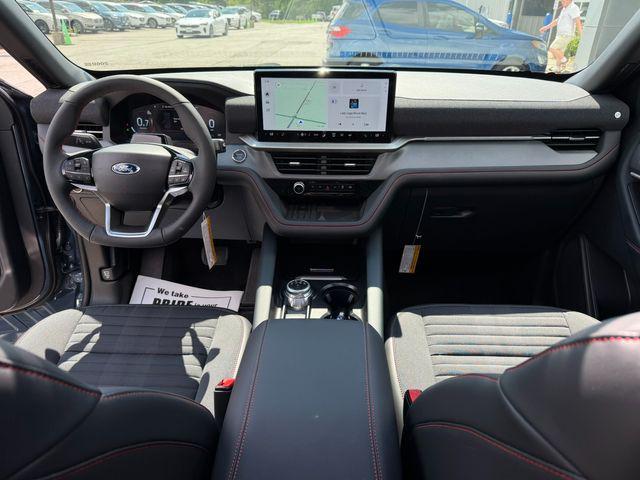 new 2025 Ford Explorer car, priced at $48,999