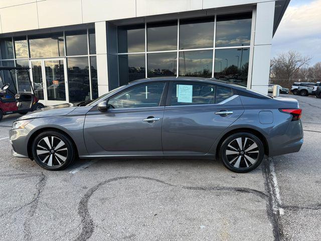 used 2021 Nissan Altima car