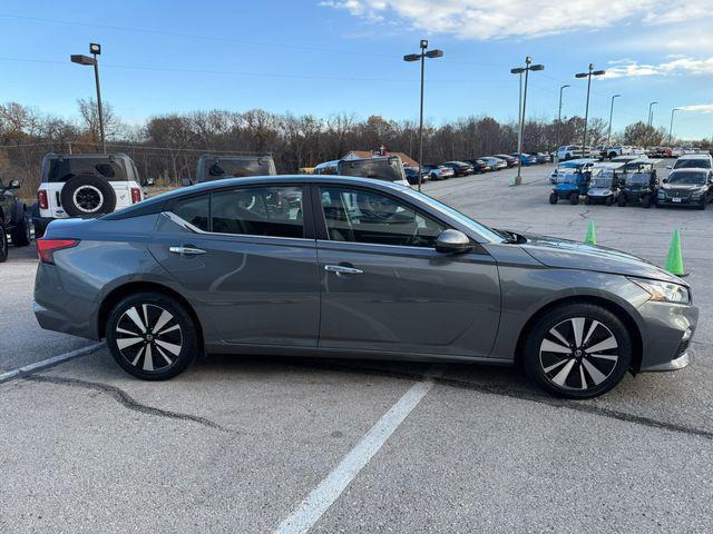 used 2021 Nissan Altima car