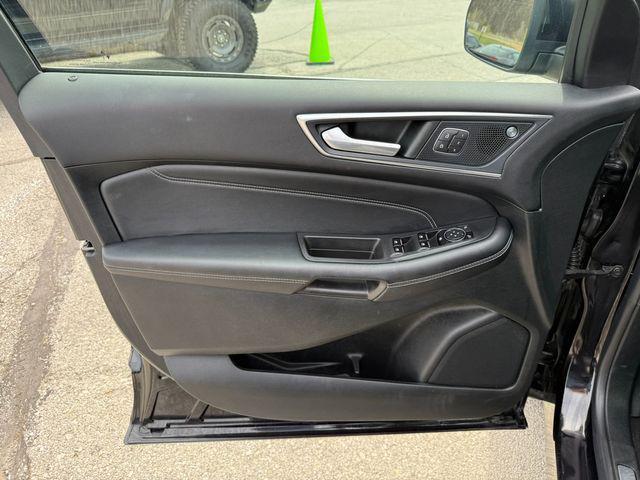 used 2022 Ford Edge car, priced at $32,499