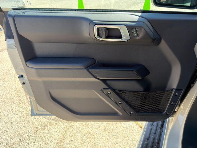 new 2025 Ford Bronco car, priced at $47,301