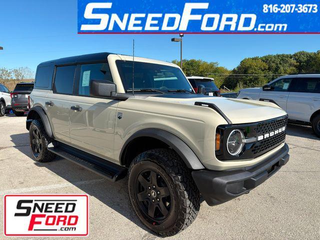 new 2025 Ford Bronco car, priced at $47,301