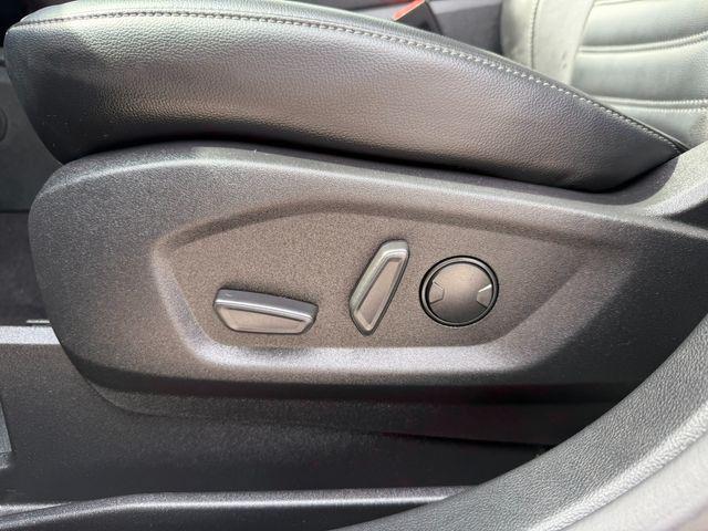 used 2024 Ford Edge car, priced at $27,999