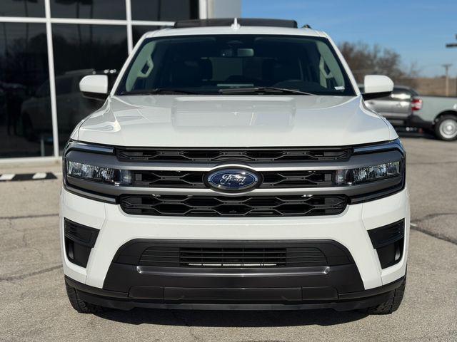 new 2024 Ford Expedition car, priced at $65,998