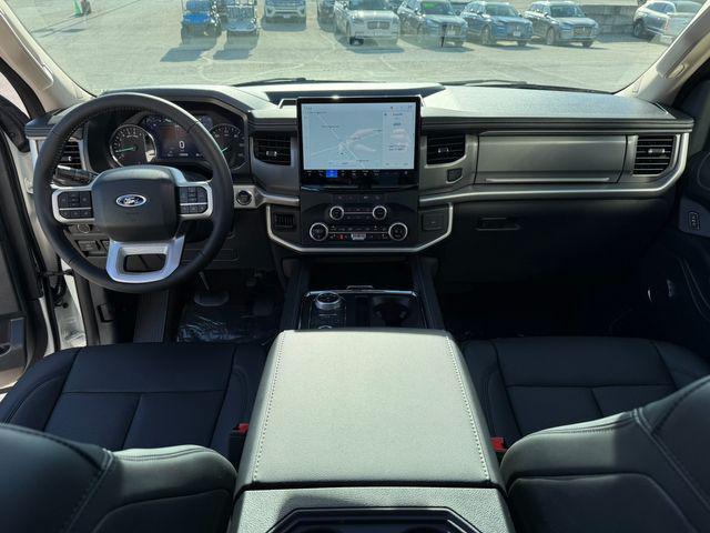 new 2024 Ford Expedition car, priced at $65,998