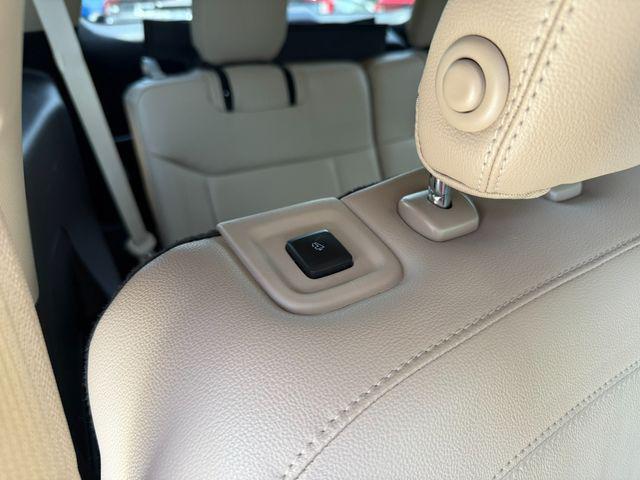 used 2020 Ford Explorer car