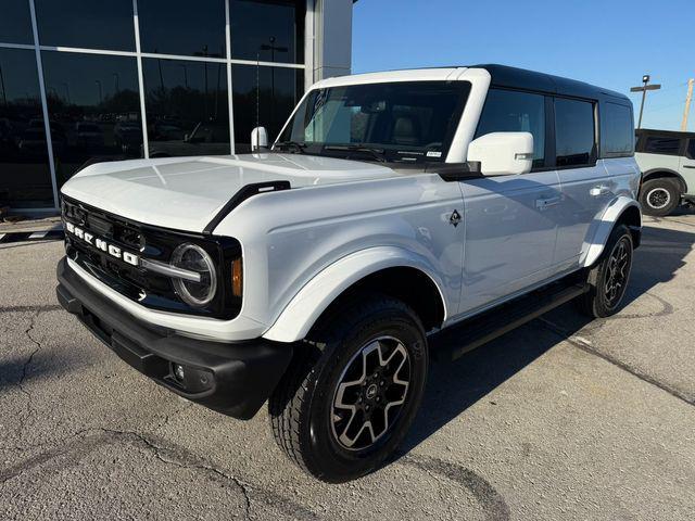 new 2024 Ford Bronco car, priced at $52,998