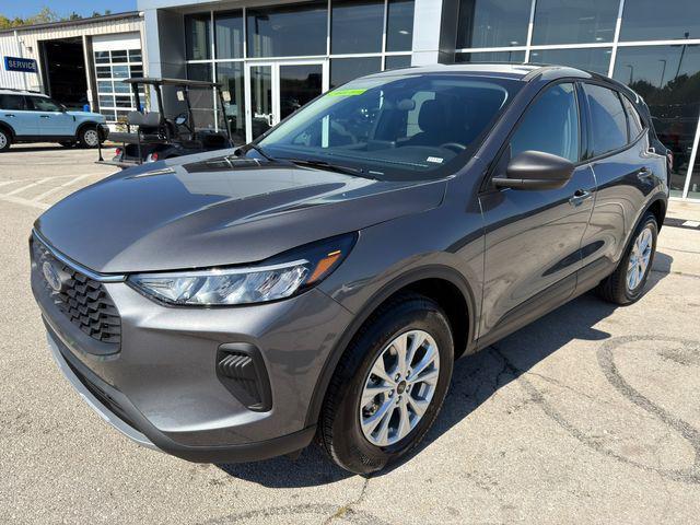 new 2026 Ford Escape car, priced at $32,299