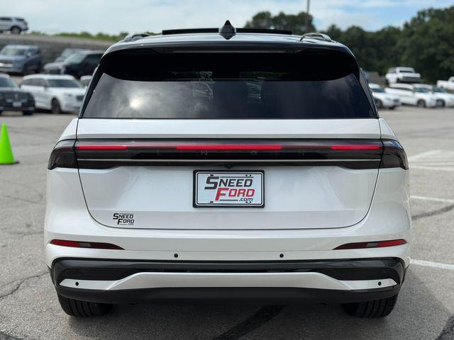 used 2024 Lincoln Nautilus car, priced at $55,399