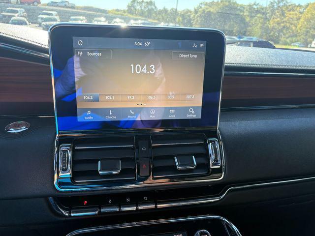 used 2020 Lincoln Navigator car, priced at $31,999