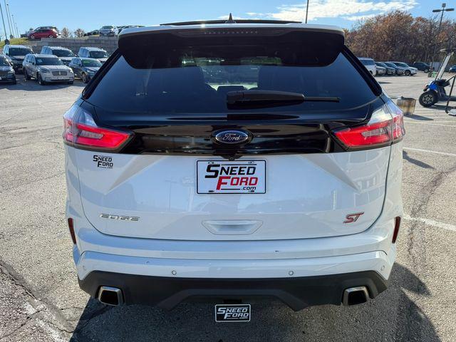 used 2020 Ford Edge car