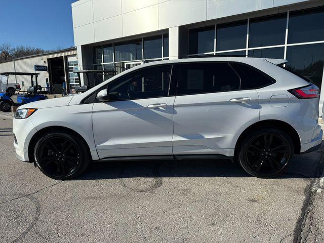 used 2020 Ford Edge car