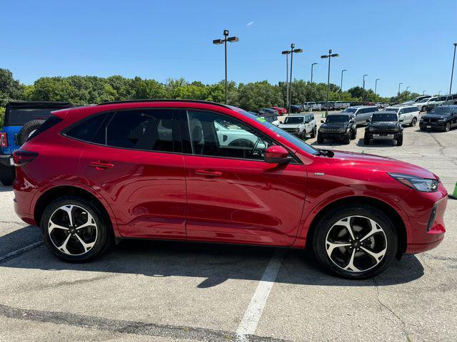 used 2023 Ford Escape car, priced at $27,900