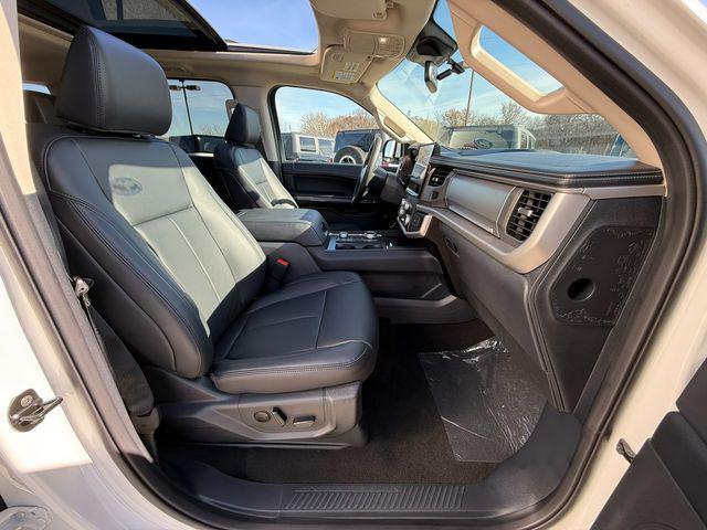 new 2024 Ford Expedition car, priced at $68,867