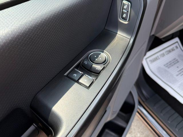 used 2021 Ford F-150 car, priced at $35,999