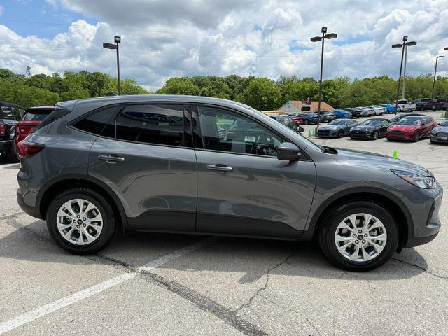 new 2025 Ford Escape car, priced at $29,881