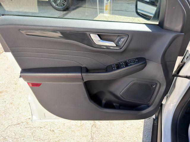 used 2024 Ford Escape car, priced at $24,999
