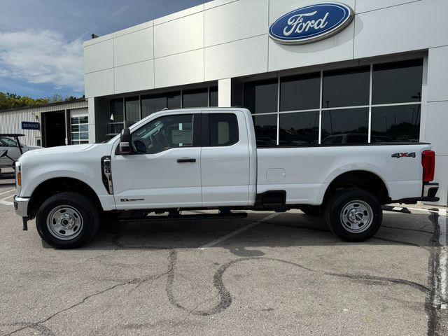 new 2024 Ford F-350 car, priced at $61,895