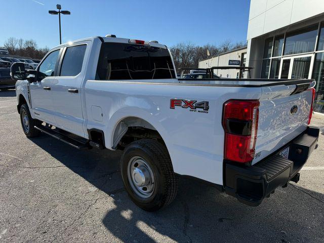 new 2024 Ford F-350 car, priced at $62,661