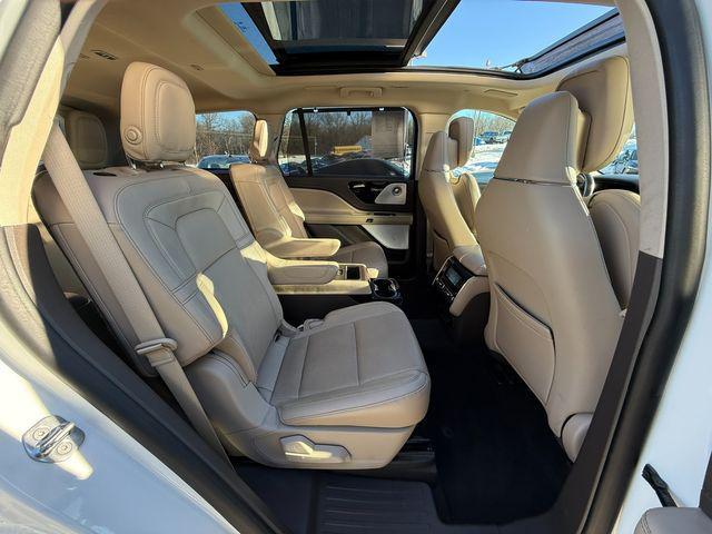 used 2020 Lincoln Aviator car, priced at $39,999