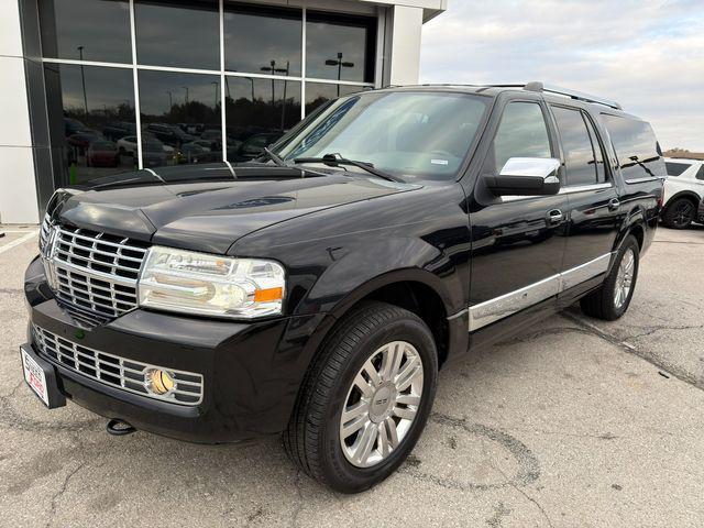 used 2014 Lincoln Navigator car, priced at $12,999