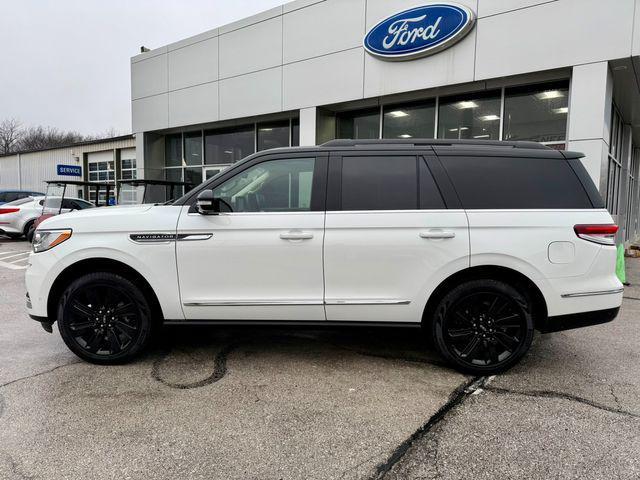 used 2024 Lincoln Navigator car, priced at $94,999