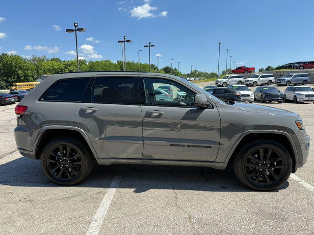 used 2021 Jeep Grand Cherokee car