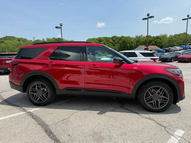 new 2025 Ford Explorer car, priced at $49,636