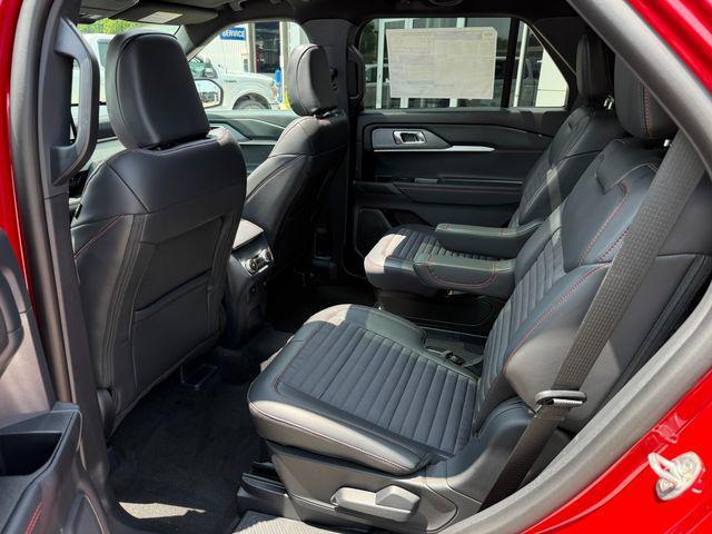 new 2025 Ford Explorer car, priced at $49,636