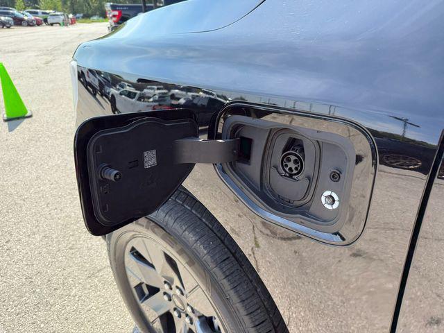 used 2023 Ford F-150 Lightning car, priced at $47,400