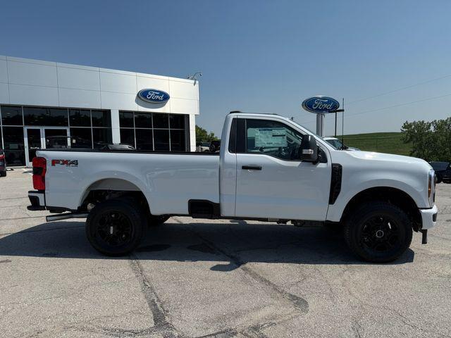 new 2025 Ford F-350 car, priced at $51,999