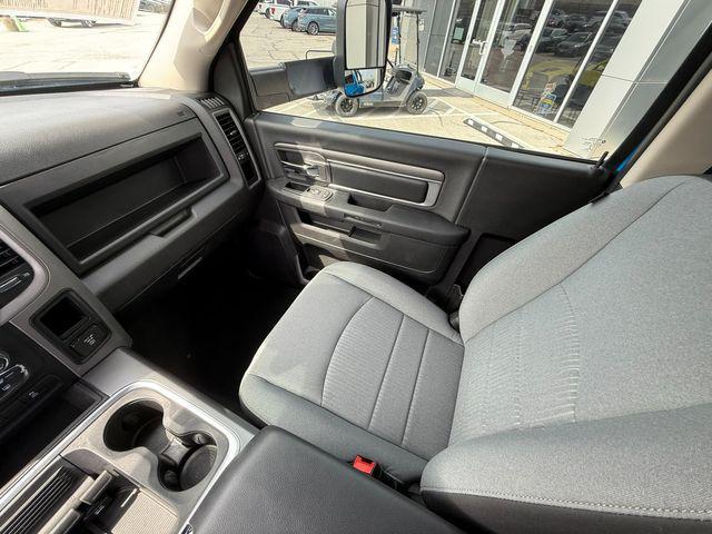 used 2022 Ram 1500 Classic car, priced at $35,499