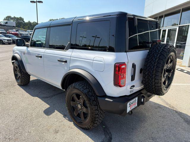 new 2025 Ford Bronco car, priced at $45,232