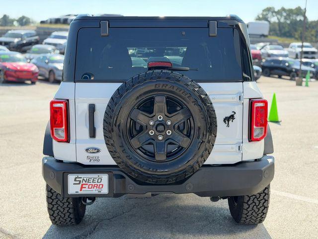 new 2025 Ford Bronco car, priced at $45,232