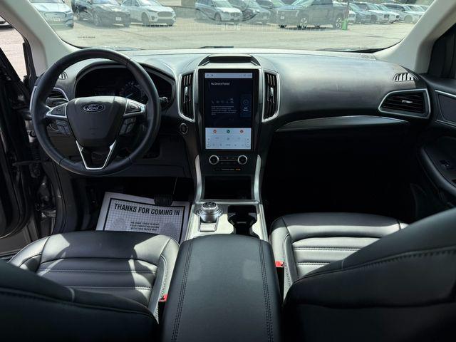 used 2022 Ford Edge car