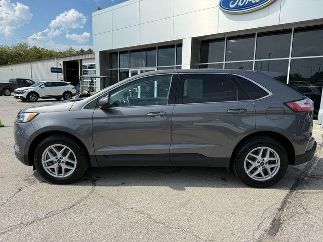 used 2022 Ford Edge car