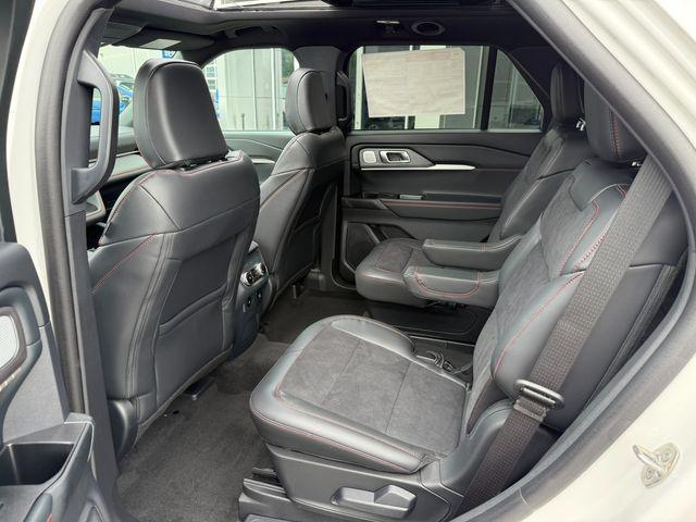 new 2025 Ford Explorer car, priced at $57,637