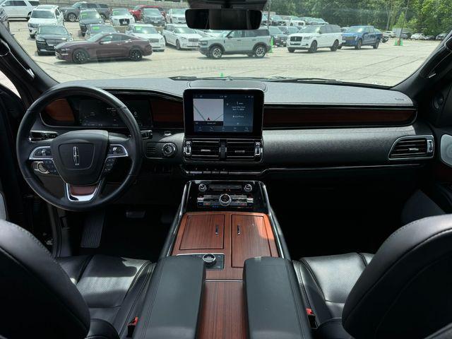 used 2020 Lincoln Navigator car, priced at $60,999