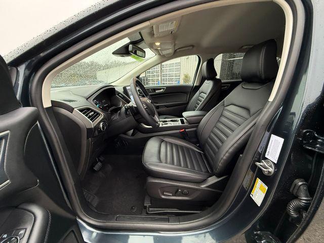 used 2024 Ford Edge car, priced at $32,900