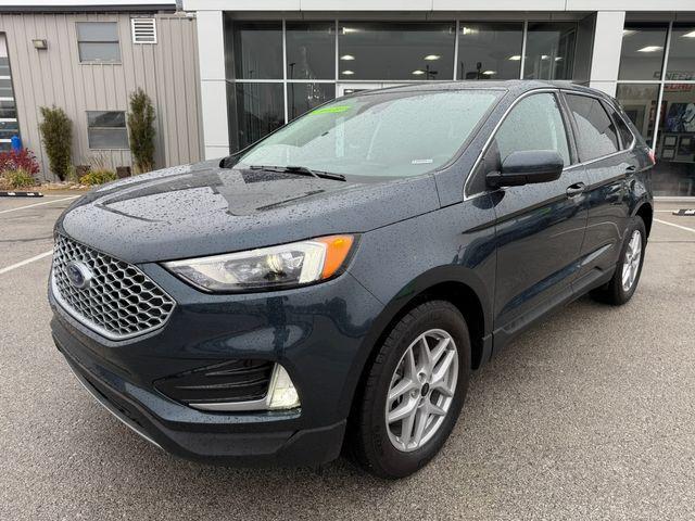 used 2024 Ford Edge car, priced at $32,900